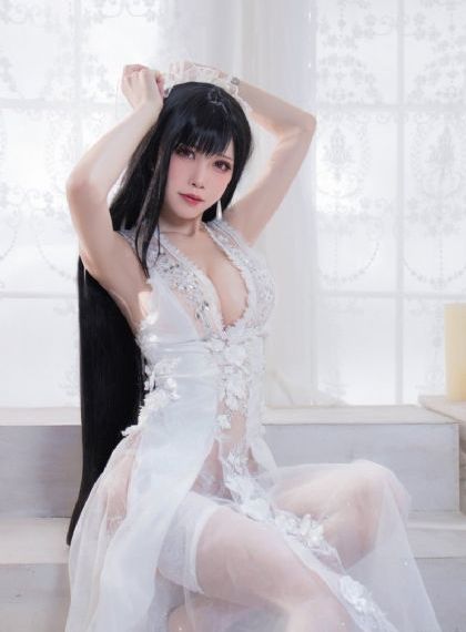 善良女秘书的目的在线观看