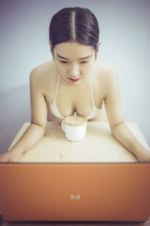 热情的邻居韩剧